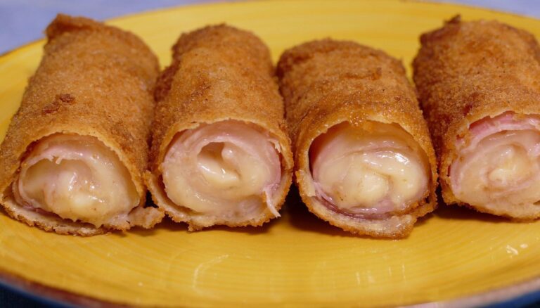 Deliciosos Rollitos de Queso y Jamón York: Una Explosión de Sabores