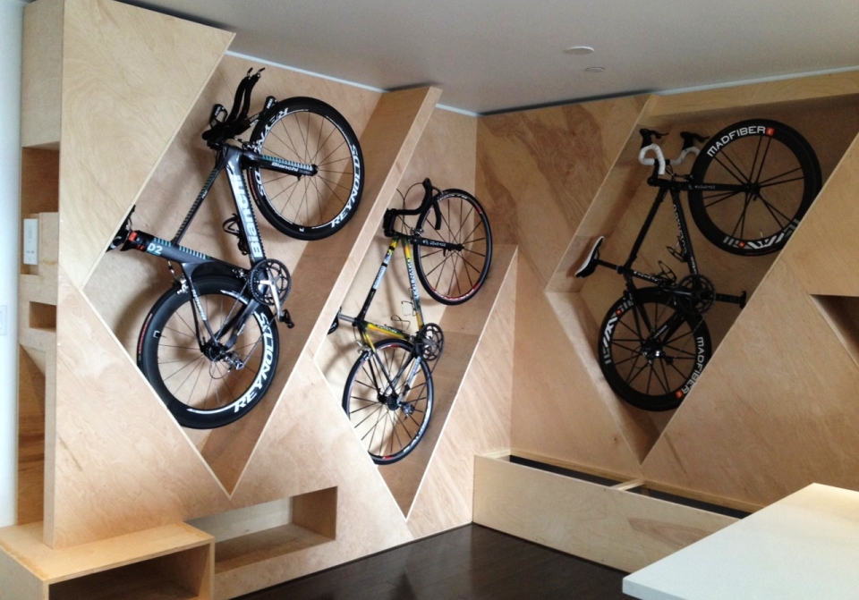 soluciones-creativas-para-guardar-bicicletas-en-espacios-reducidos